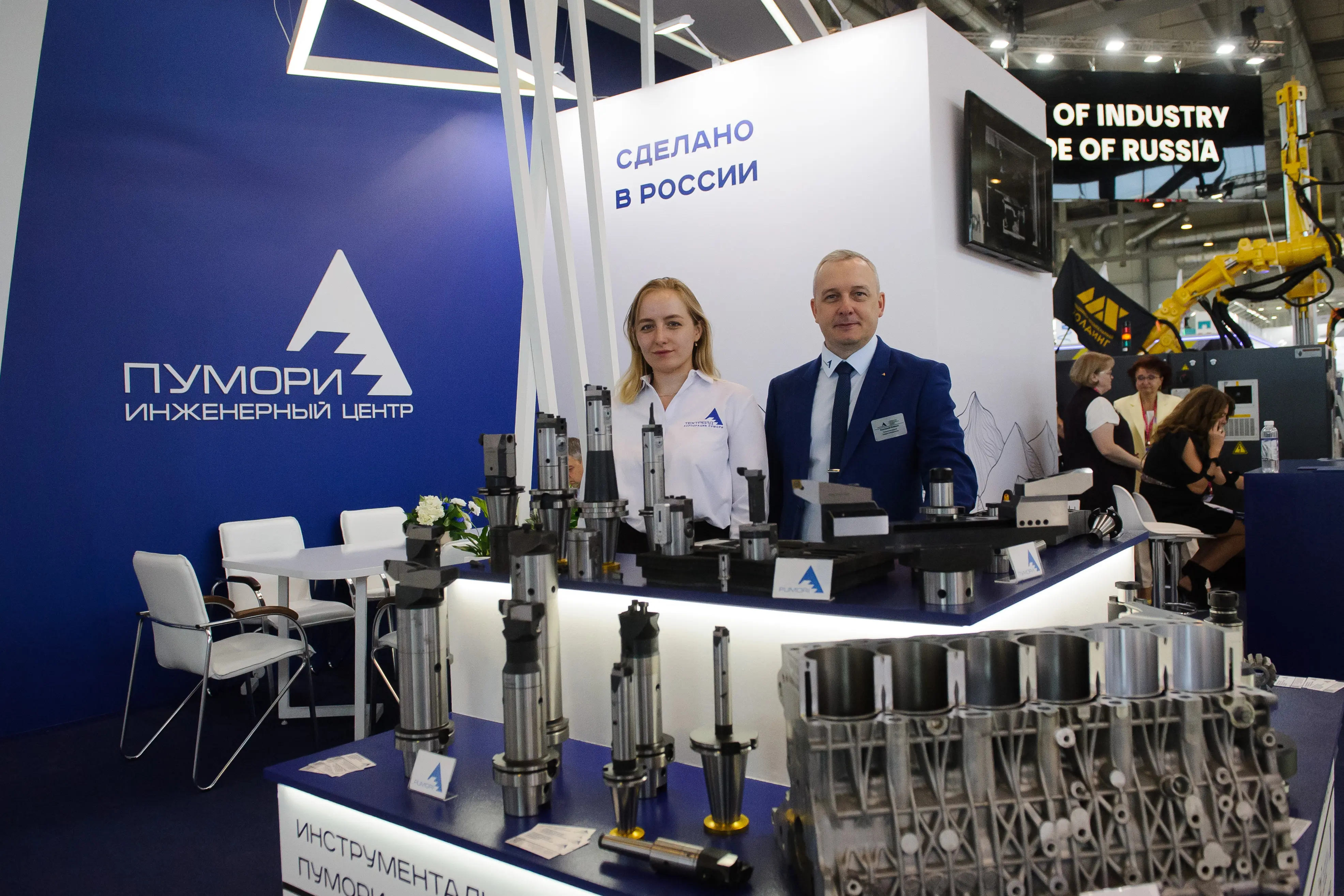 Изготовление рекламных стендов