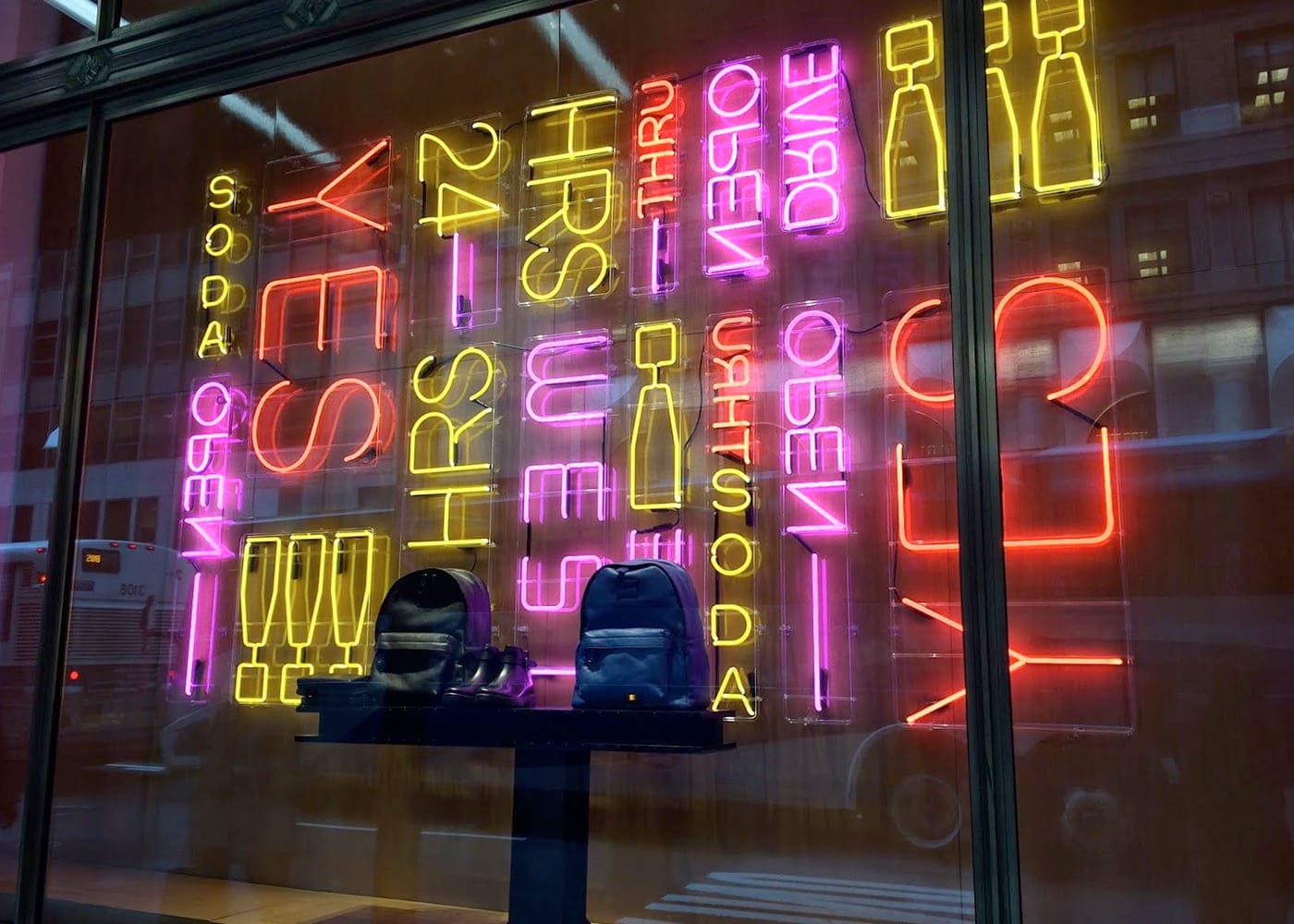 Неоновые вывески